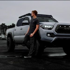 Meet your Posher, Collin